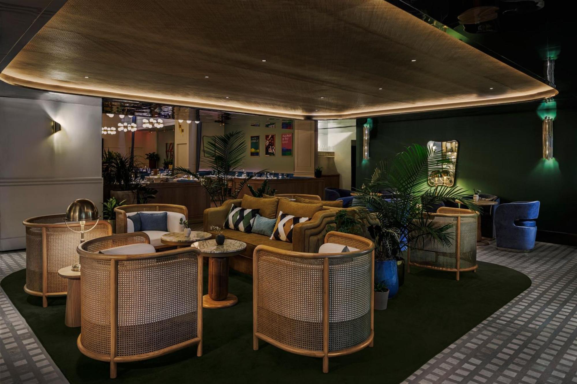 The Ritz-carlton South